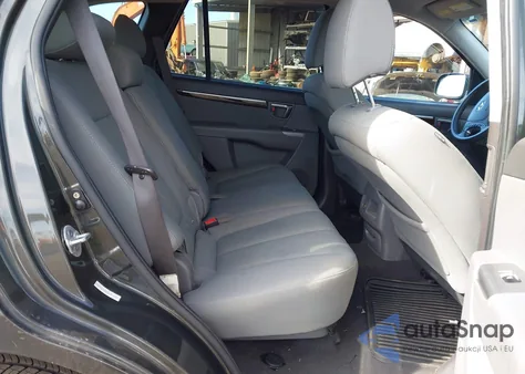 2010 Hyundai Santa Fe Gls z USA, uszkodzony, nr VIN 5NMSG3AB0AH335685